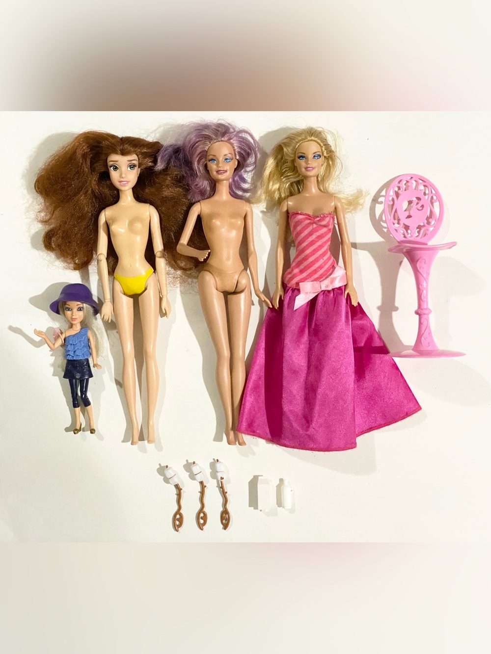 Lot of Barbie, Disney and Liv Dolls with Damages *Flawed, TLC*